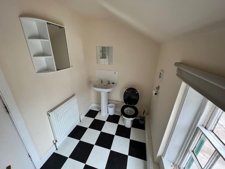 The Hideaway Holywell 1 Apartment Exterior photo